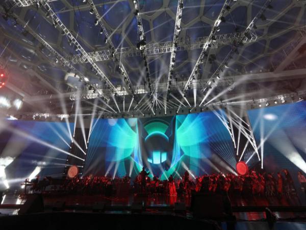 Infinitely Gorgeous! LED Rental Display Assists in Staging Commercial And Cultural Feast
