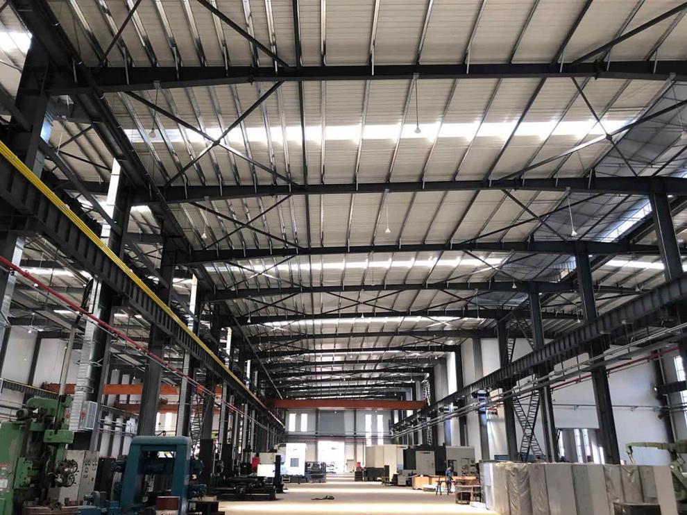industrial lighting,smart manufacturing,highbay lights,energy-efficient lighting,intelligent lighting systems