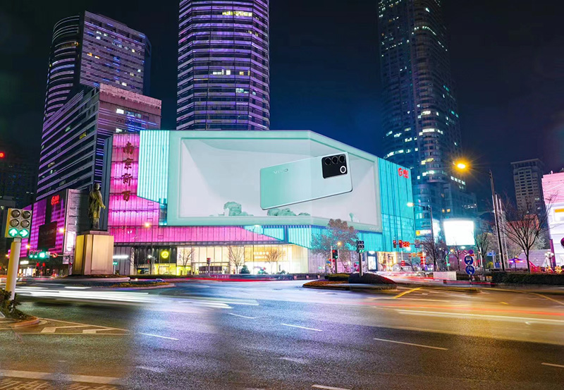 outdoor LED display, smart digital signage, dynamic ad content, AI advertising screen, outdoor advertising