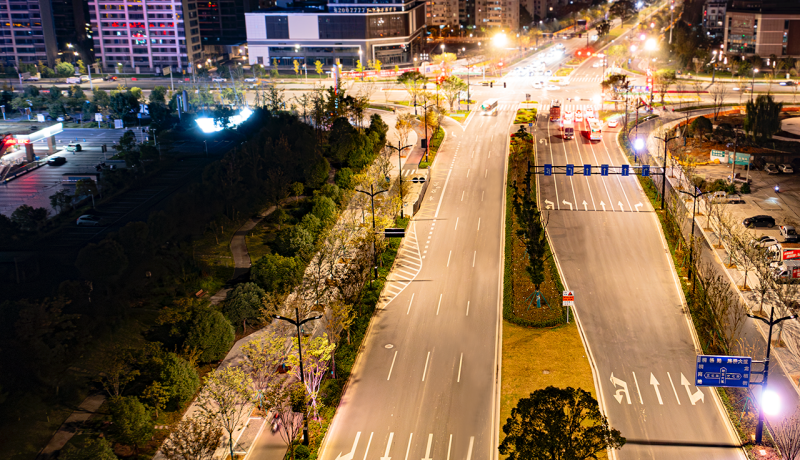 smart streetlights, adaptive lighting system, intelligent street lighting, smart city infrastructure, energy-efficient streetlights, vehicle detection lighting