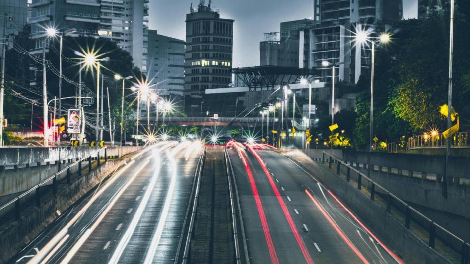 LED light decay,luminous flux depreciation,LED street light lifespan,LED thermal management,street light maintenance