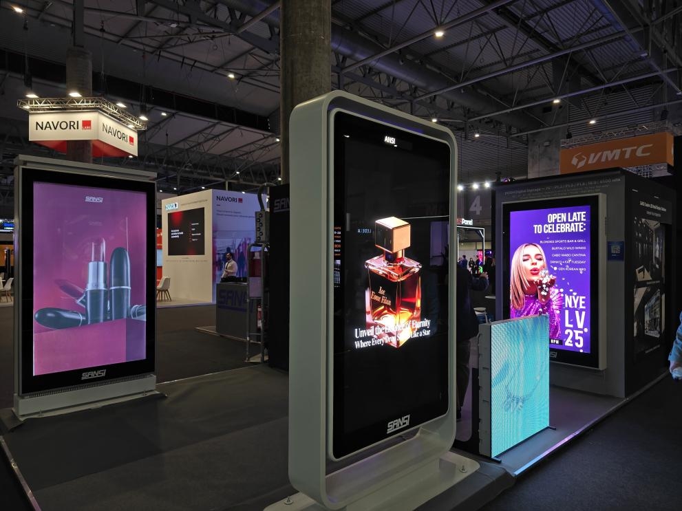 ISE, Sansi, LED display, fine-pitch display, perimeter display, led screen, broadcast display