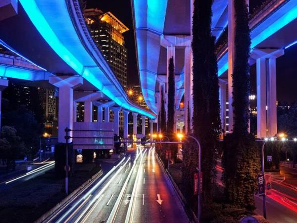 When to Choose Electrically Powered LED Street Lights Over Solar