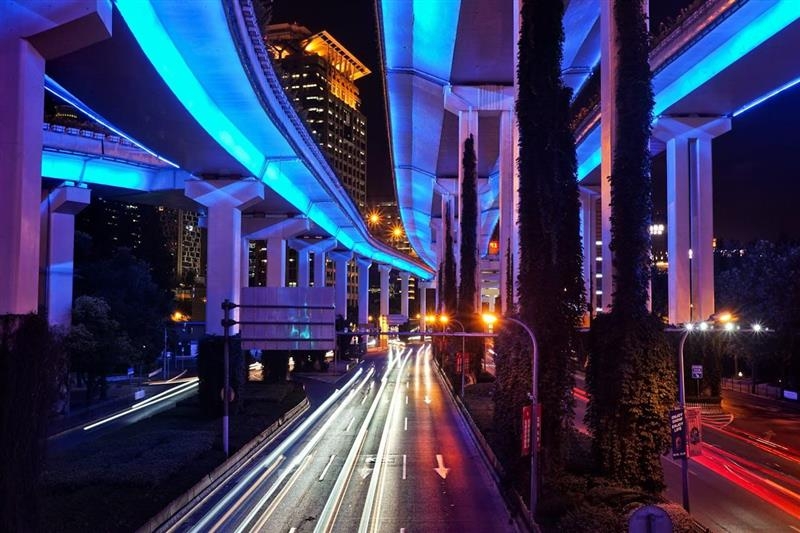 electrically powered LED street lights