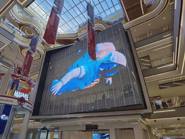The Digital Evolution of Commercial Spaces:  How LED Tech is Revolutionizing Mall Atriums